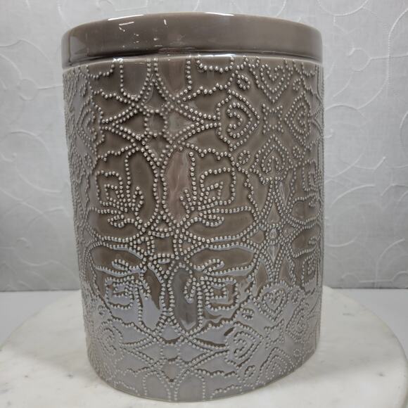 Barbara Barry Poetical Fine Porcelain Wastebasket Trash Can Vase Taupe - Picture 11 of 12